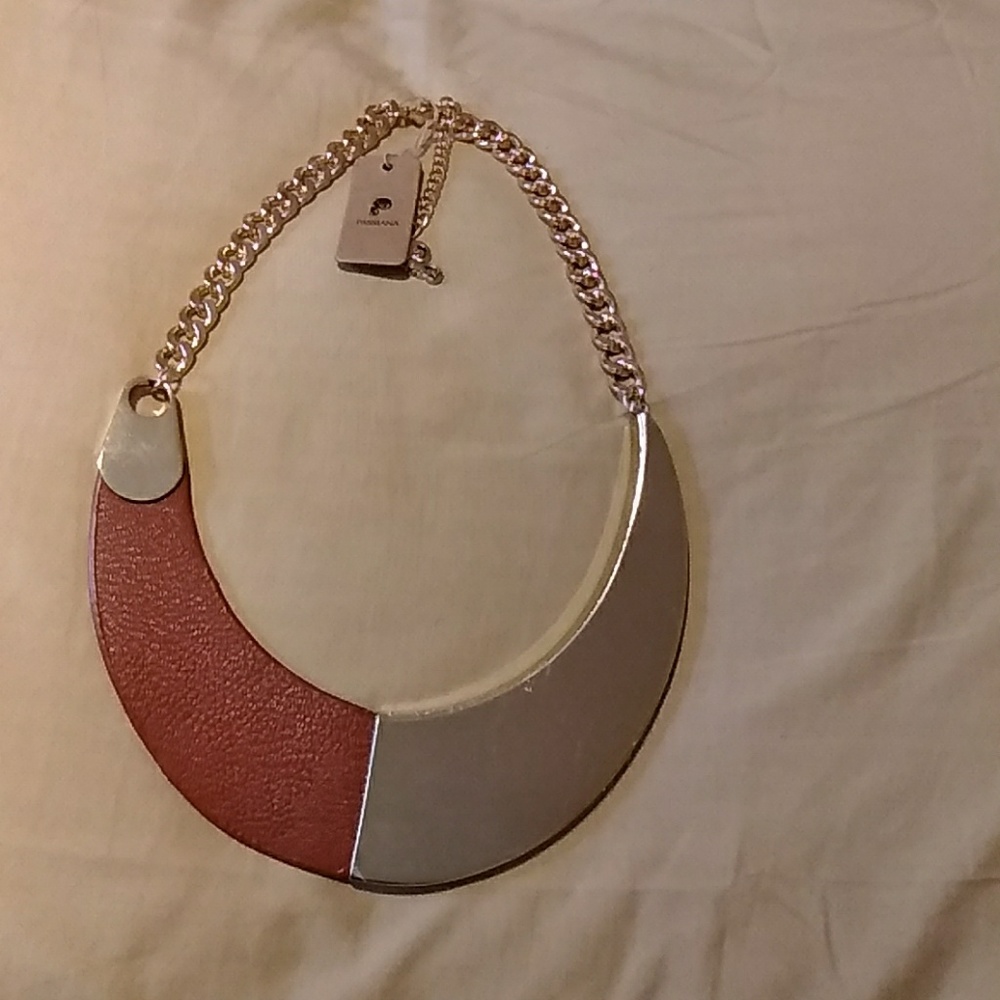 necklace - Picture 2 of 8